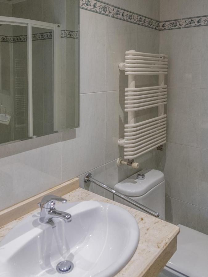 Hostal Alba Lugo Exteriör bild